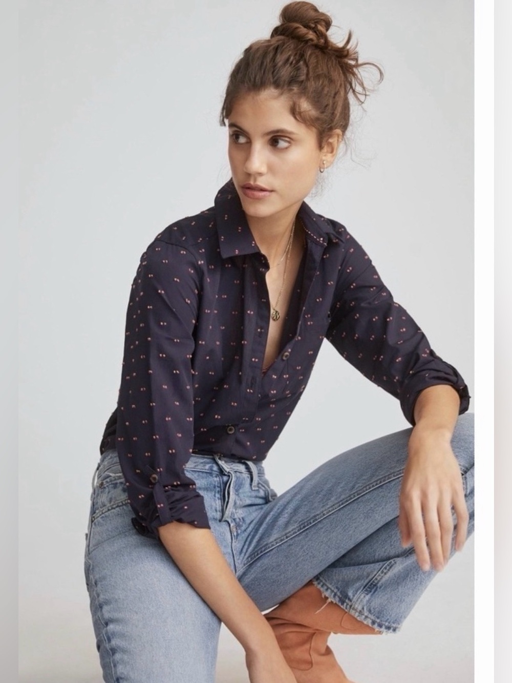 Maeve by Anthropologie Classic Embroidered Button-Down Shirt in navy blue. Sz 10